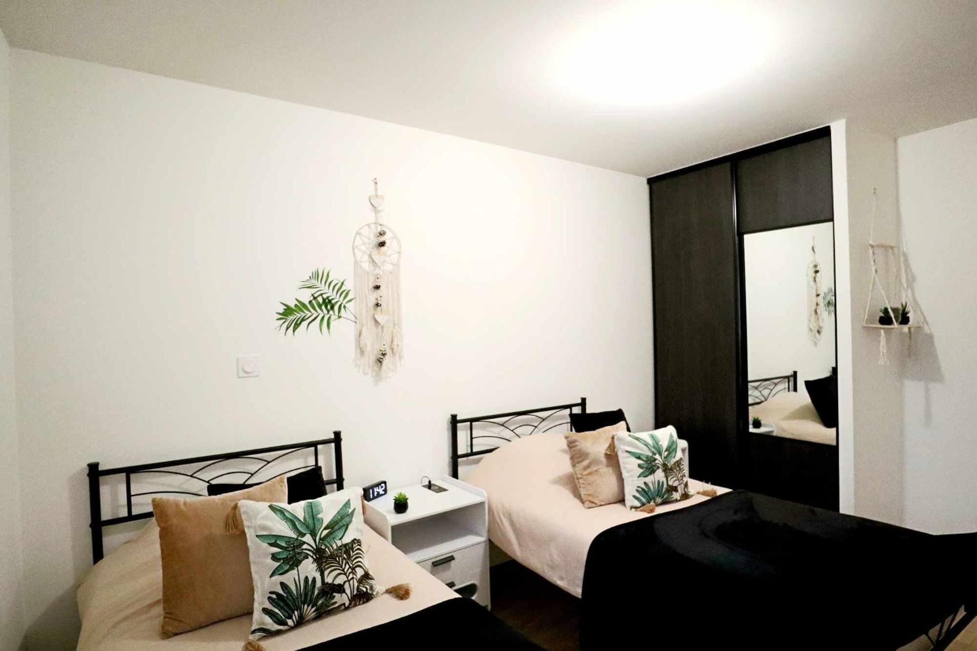 Appartement Le Moderne Ideal Pour Couples Et Professionnels Орнан Екстериор снимка